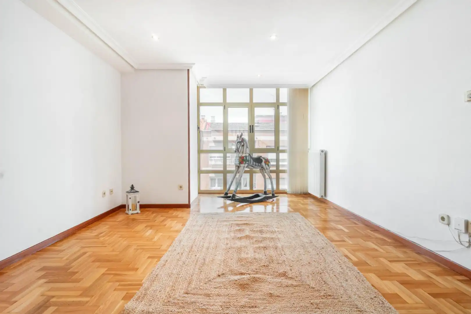 Sala d'estar de Dúplex en venda en Gijón  amb Calefacció i Traster
