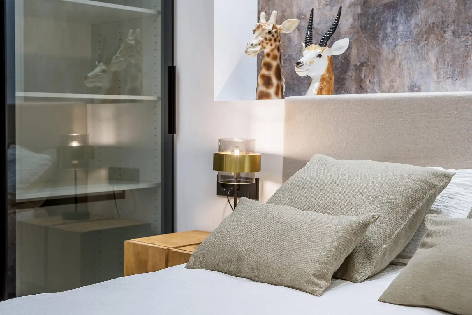 Bedroom of Ground floor for sale in Granada  with Air Conditioner, Private garden and Furnished