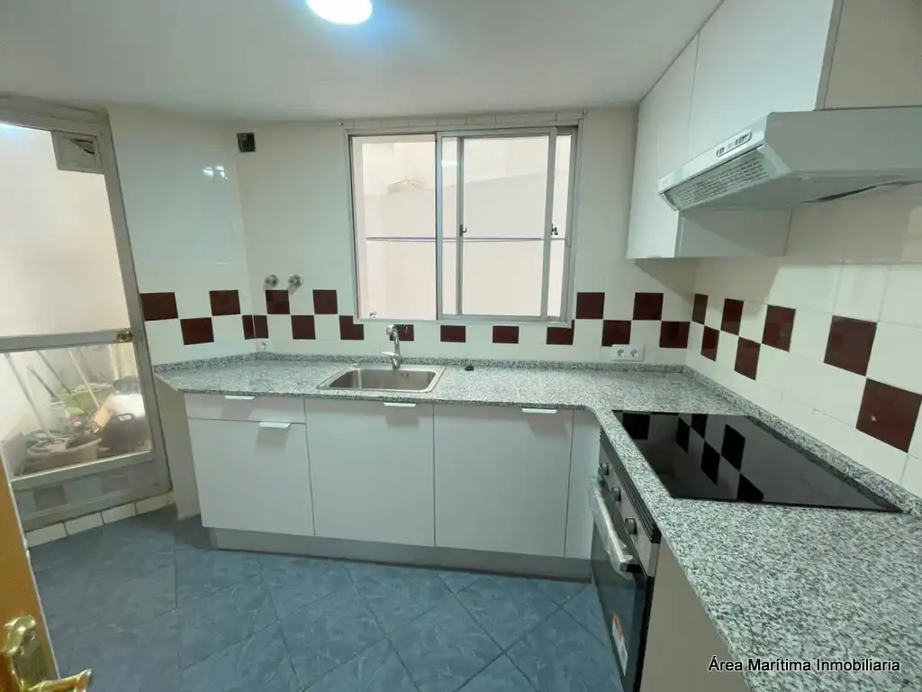 Wohnung zur Miete in Carrer del Riu Tajo, La Malva-rosa