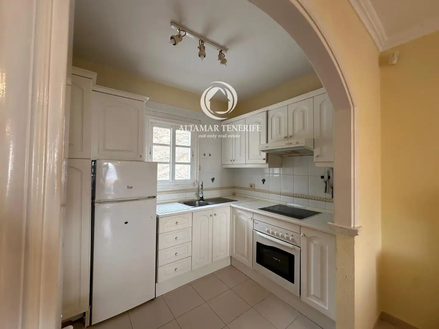 Apartament amb terrassa en venda a Asturias, imagen 10