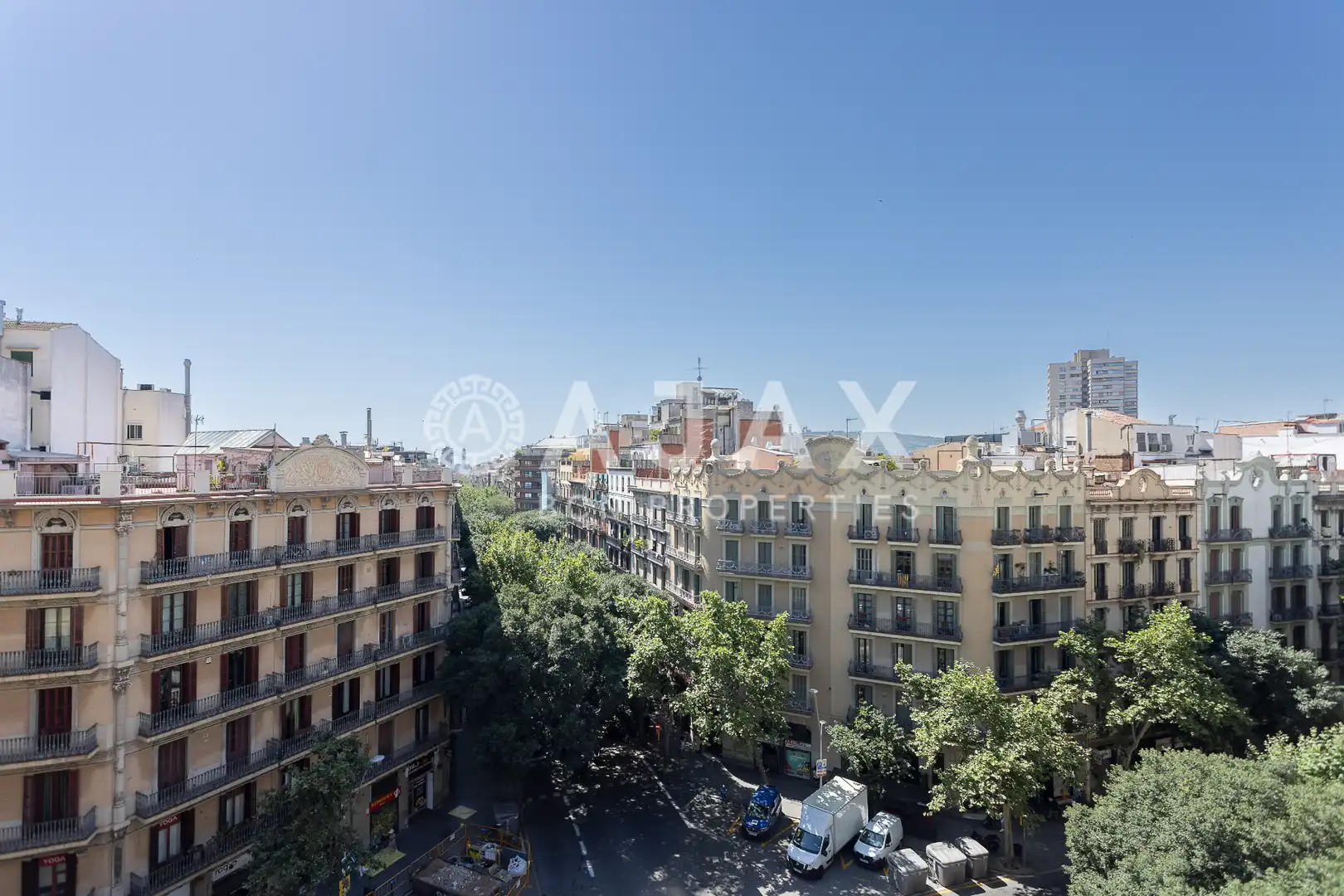 Vista exterior de Pis en venda en Barcelona amb Aire condicionat, Calefacció i Parquet