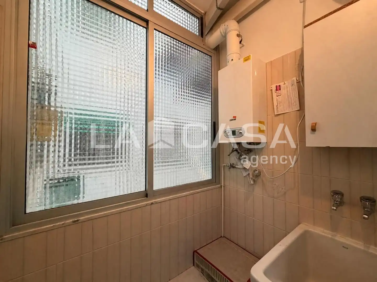 Flat for sale in Santa Coloma de Gramenet  with Heating, Storage room and Balcony