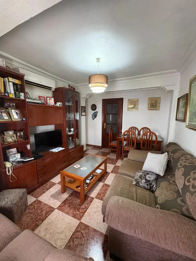 Sala de estar de Piso en venta en Sevilla