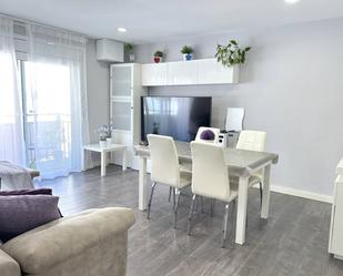 Wohnzimmer von Wohnung zum verkauf in Mataró mit Klimaanlage und Balkon