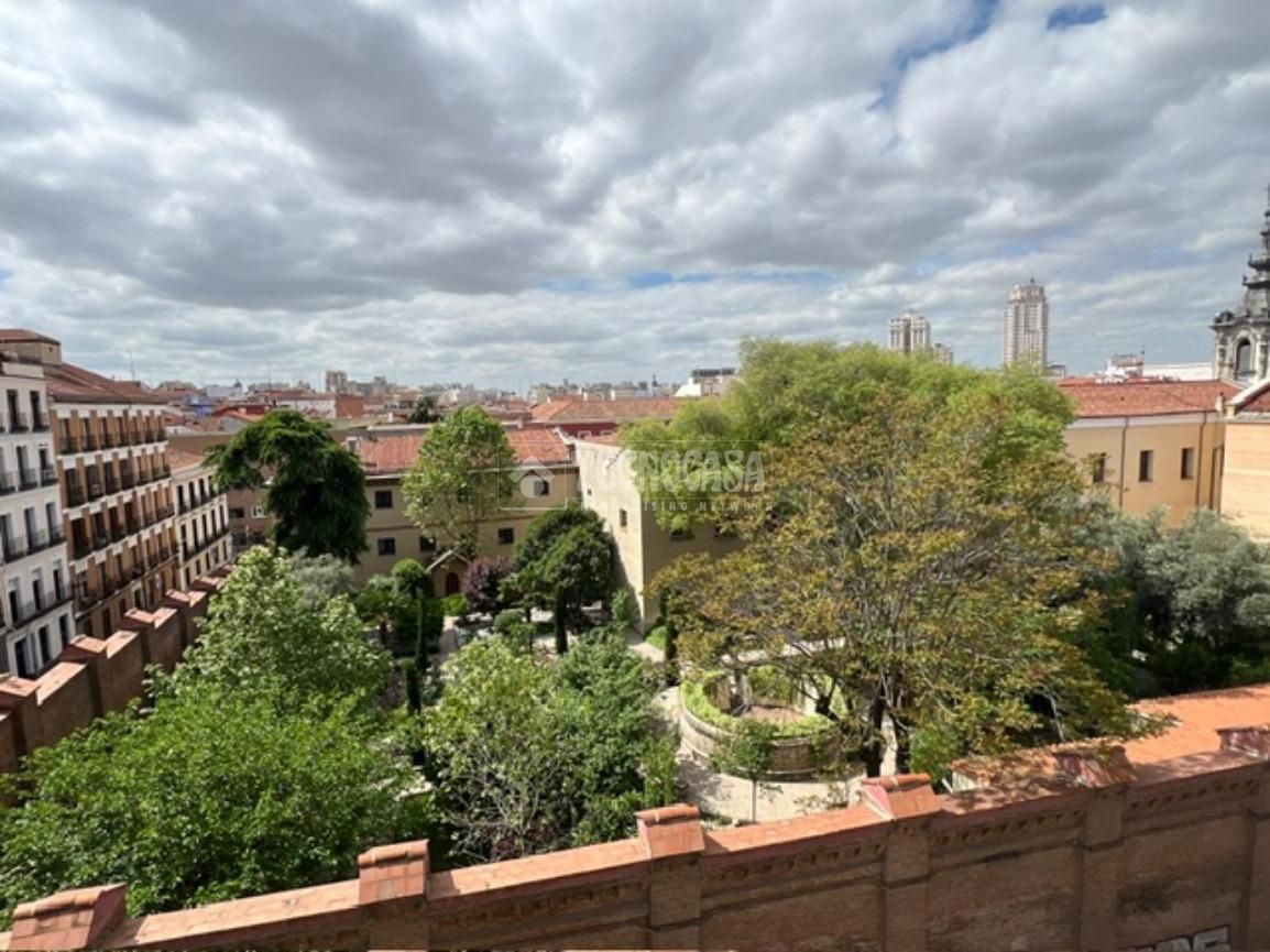 Piso en venta en Divino pastor, Universidad - Malasaña, Centro