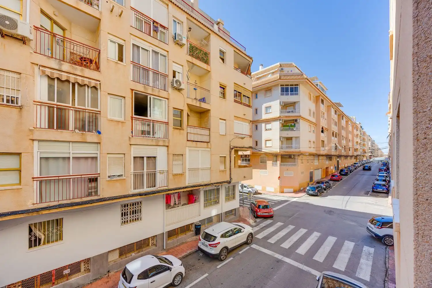Piso con terraza en venta en Calle la Loma 73
