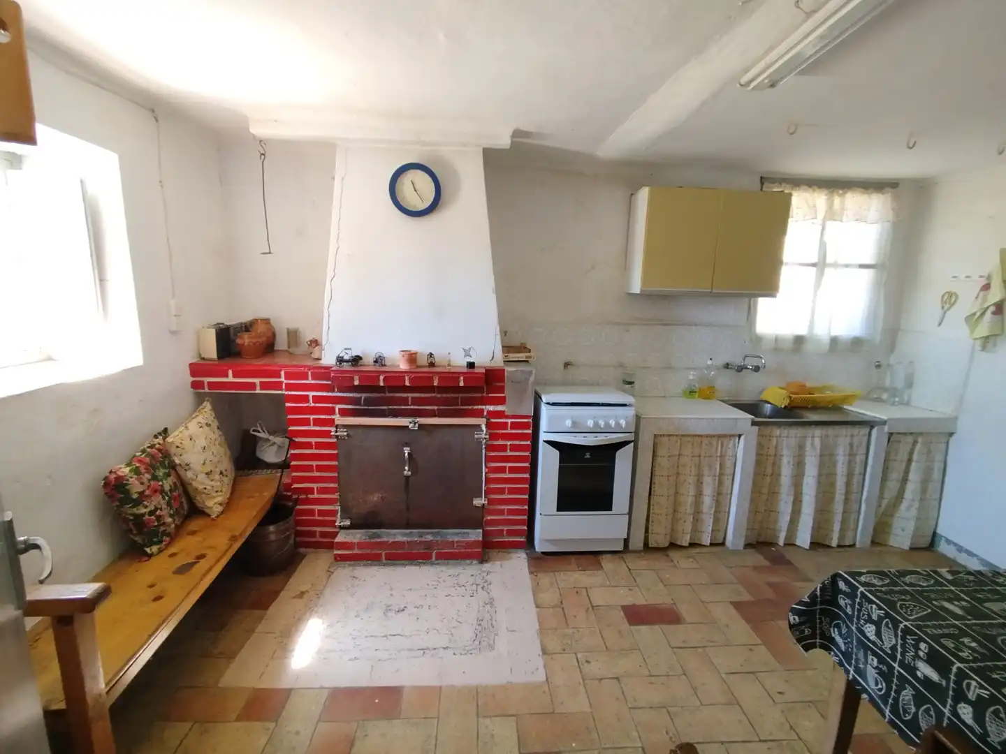 Kitchen of Country homes for sale in Peralta de Calasanz  with Heating, Terrace and Storage room