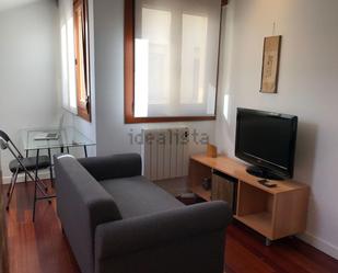 Sala d'estar de Apartament de lloguer en Salamanca Capital