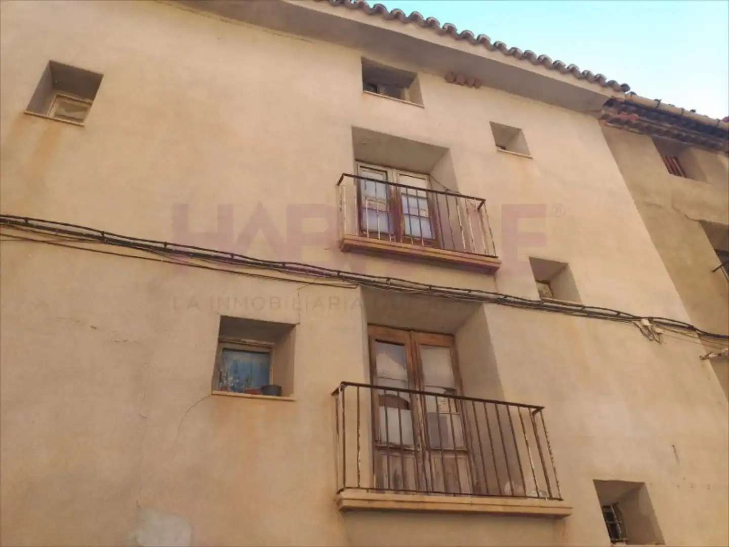 Außenansicht von Residential zum Verkauf in Brea de Aragón