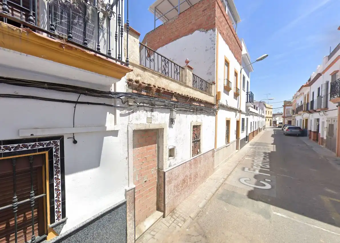 Chalet en venta en C/ Francisco de Rioja