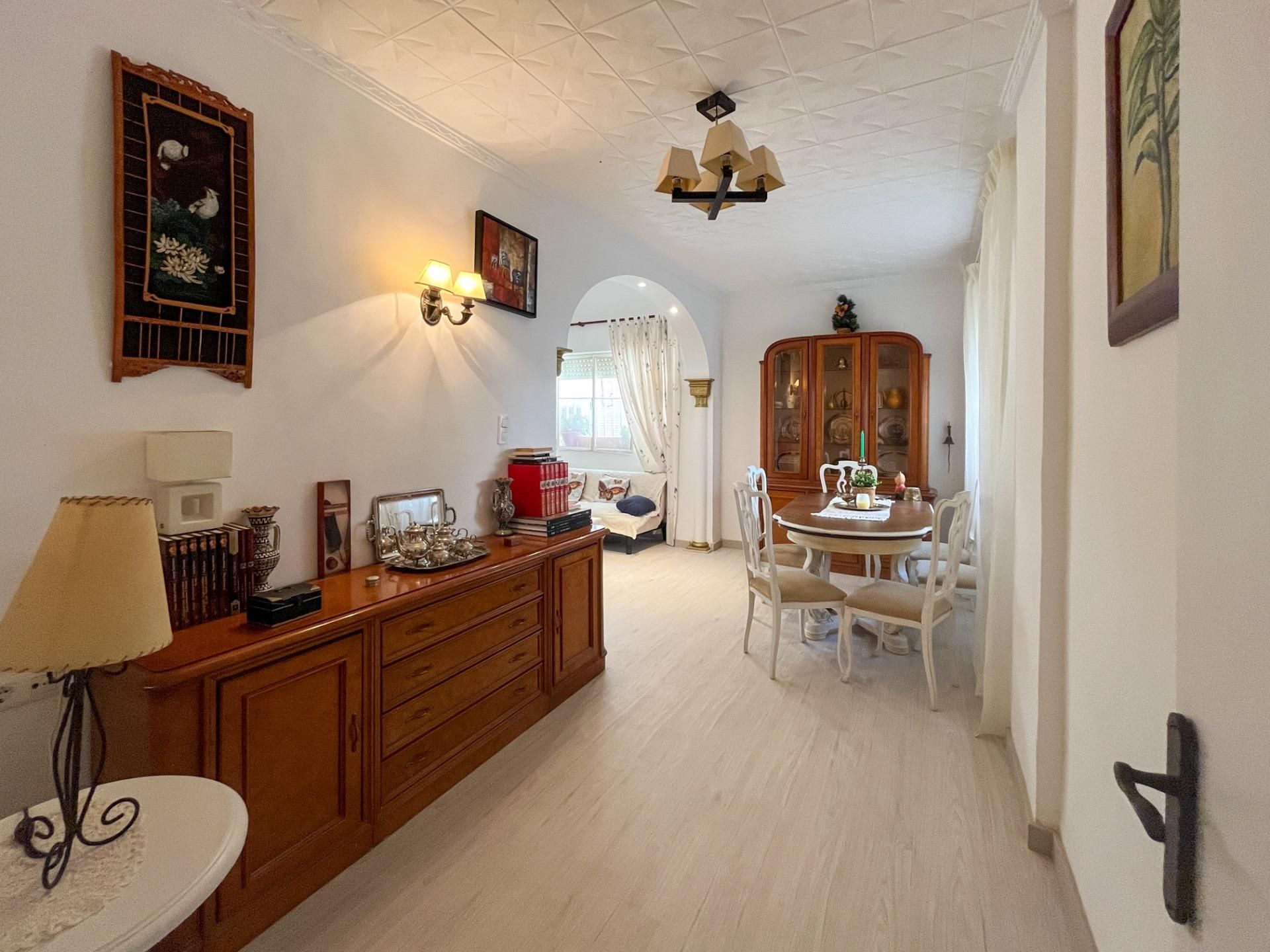 Pis en venda a Lanjarón