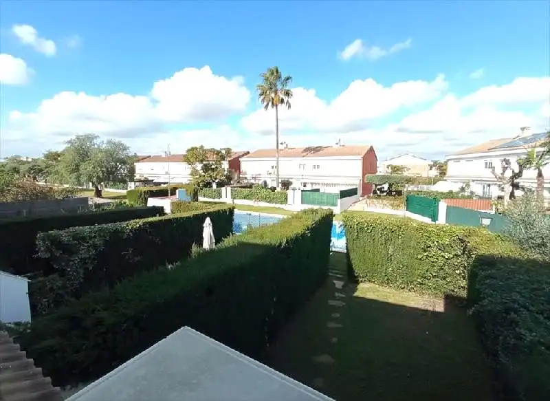 Adosado con terraza en venta en Carrer Pau Vila, imagen 3