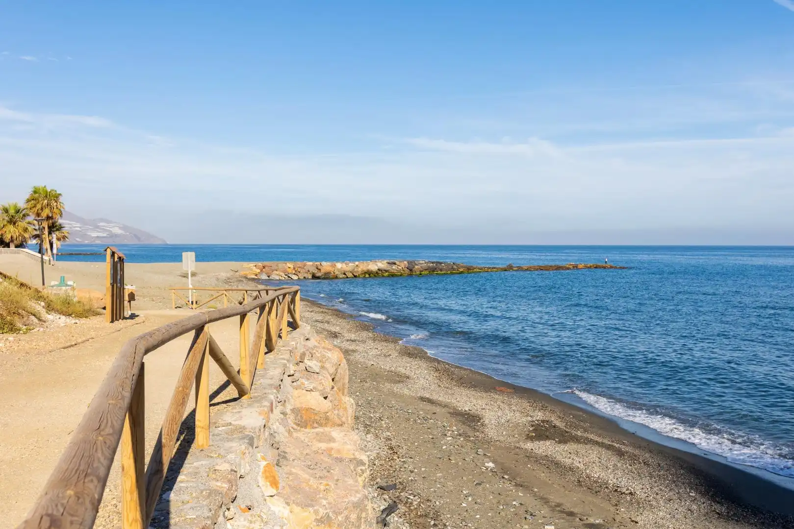 Vista exterior de Apartamento en venta en Polopos con Terraza, Trastero y Amueblado