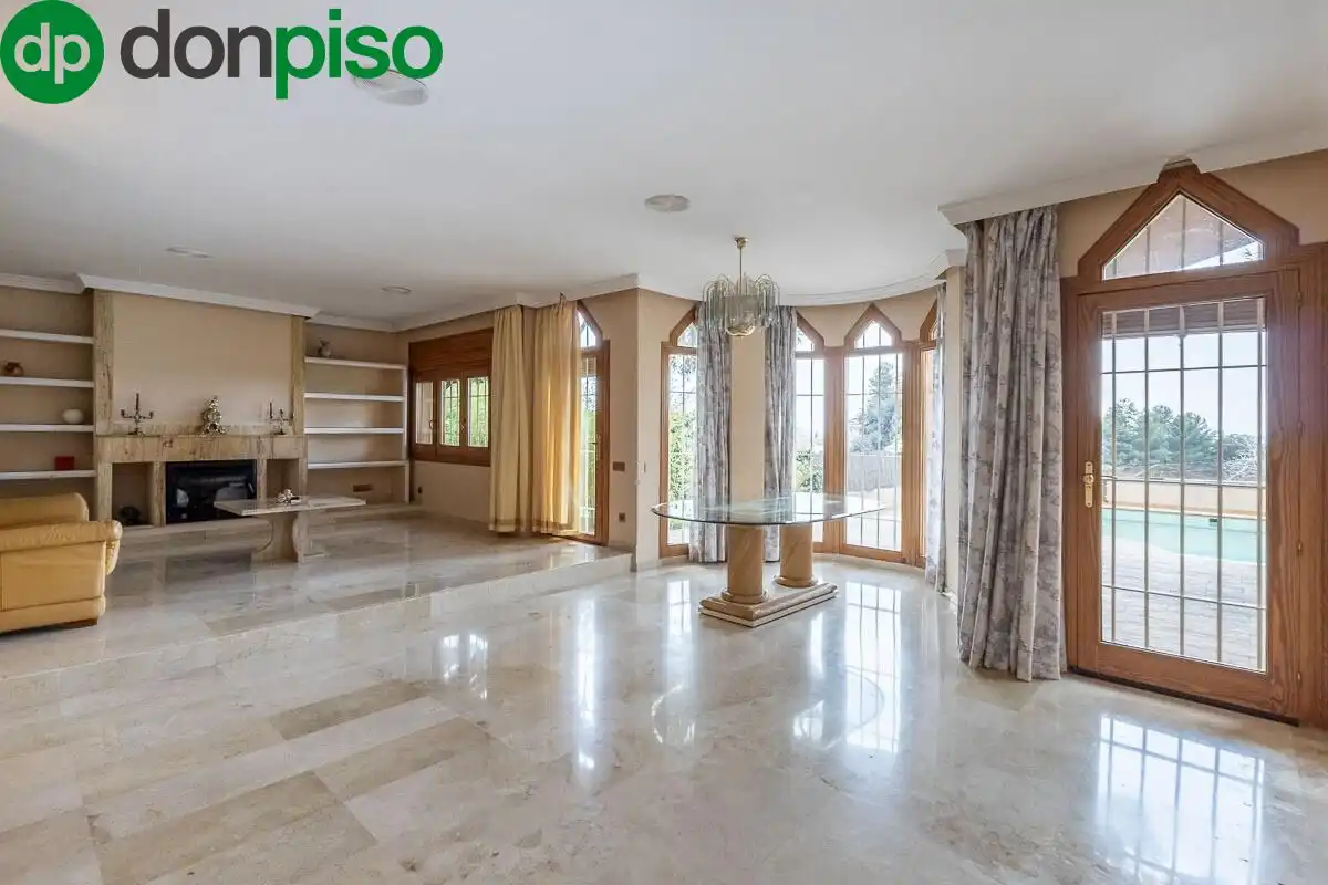 Casa con terrazza in vendita a Calle ARCES UR.MONTELUZ, imagen 7