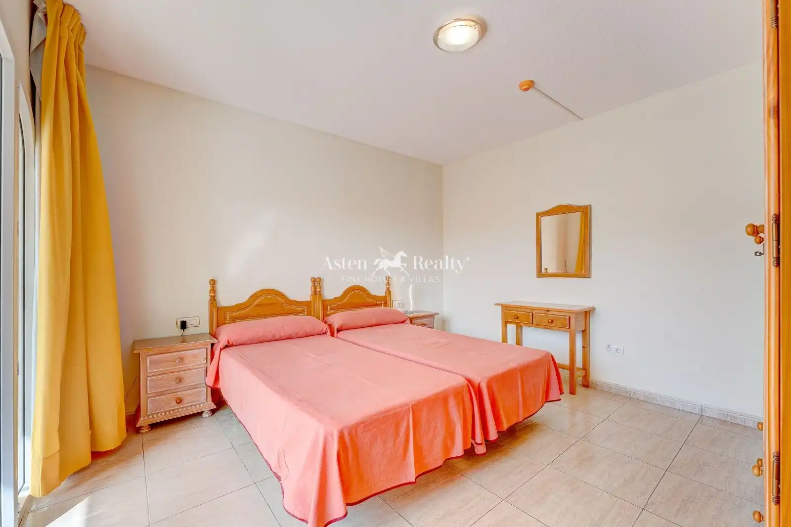 Others with lift for sale in Guargacho, imagen 51