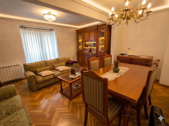 Piso en Venta en Abantos - Carmelitas