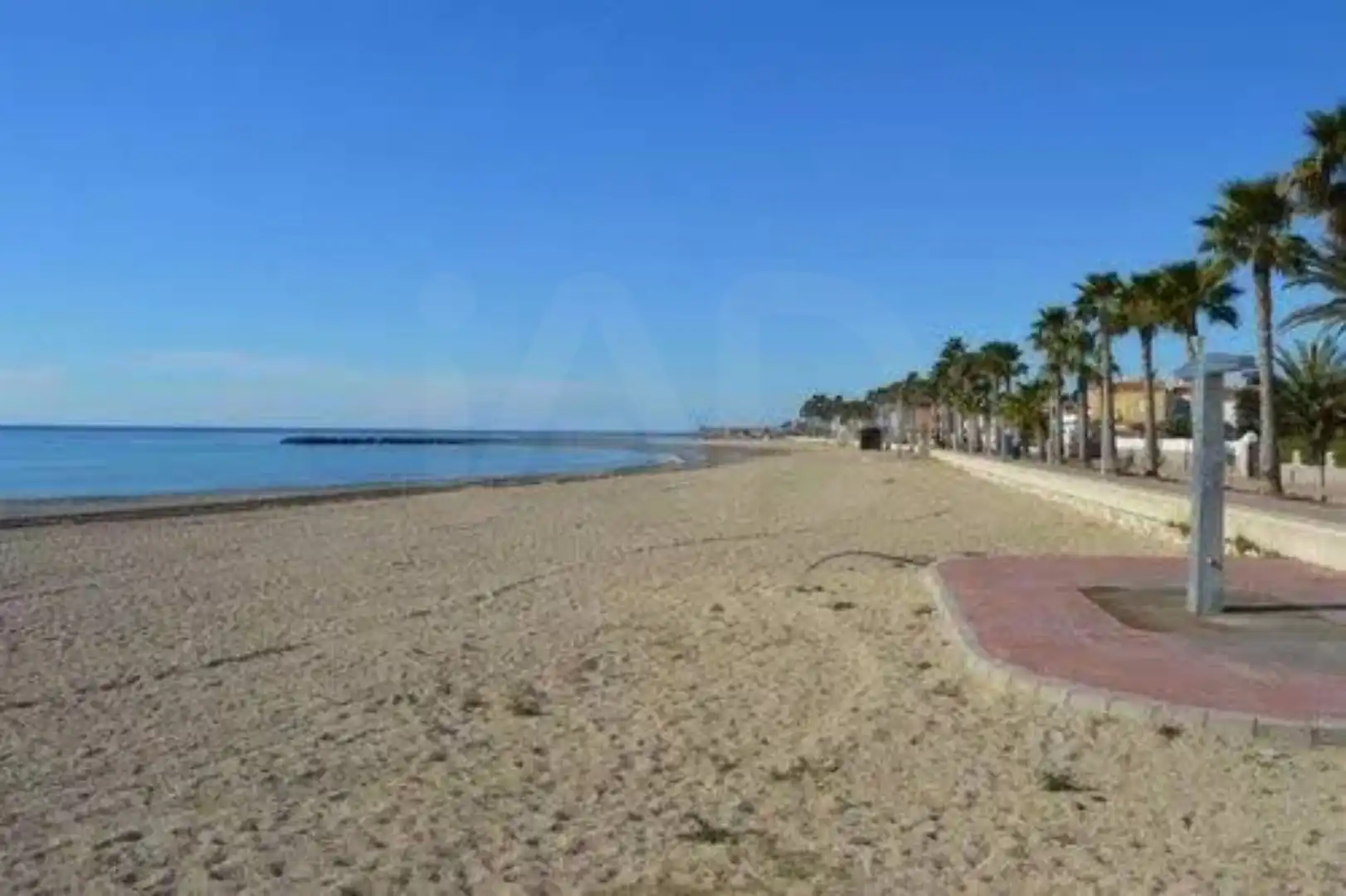 Vista exterior de Piso en venta en Almería con Aire acondicionado, Calefacción y Terraza