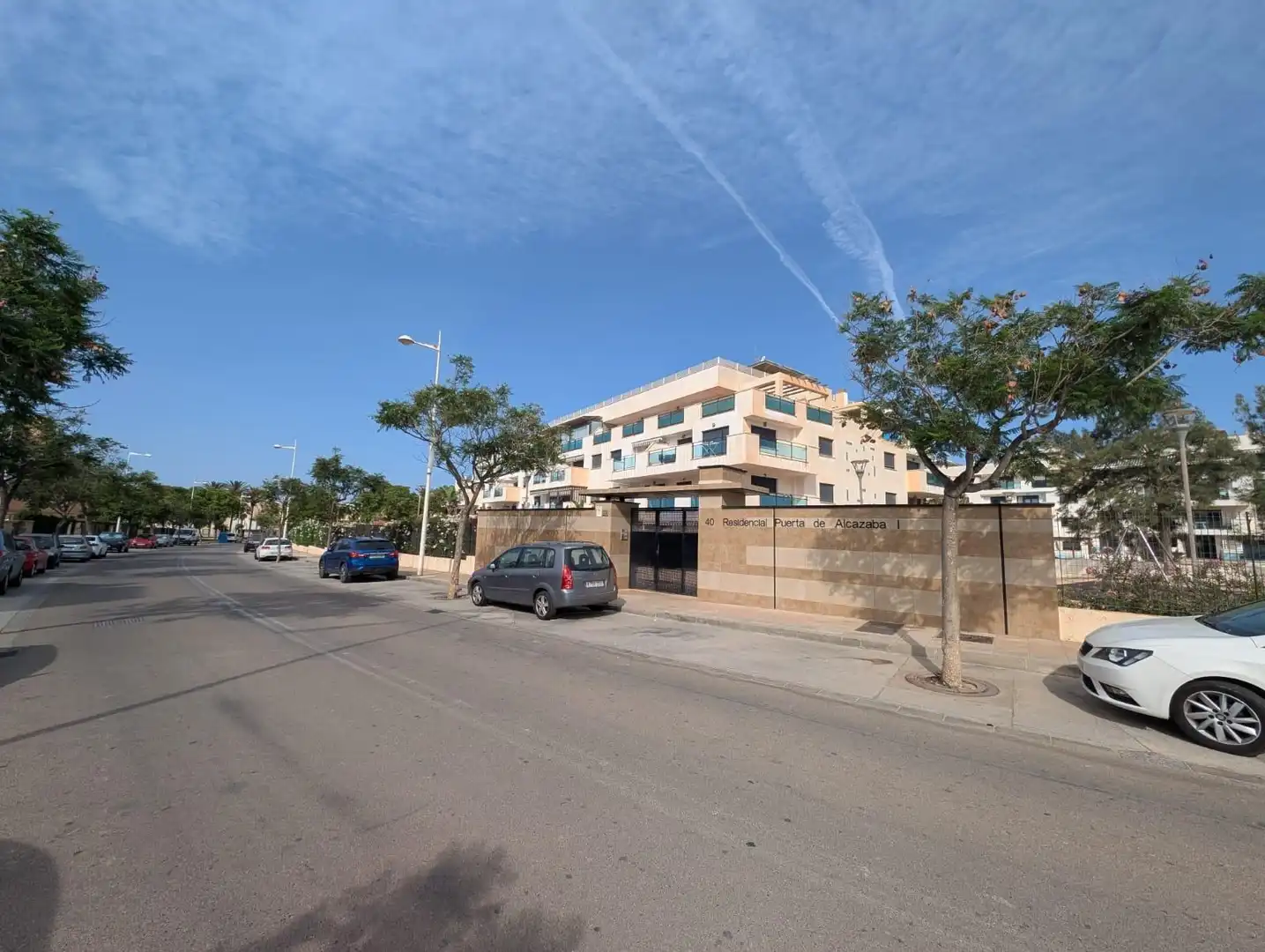 Exterior view of Flat for sale in Almería  with Community pool