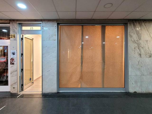 Local comercial en Alquiler en Marqués De Pidal, 8 en Parque San Francisco - Uría