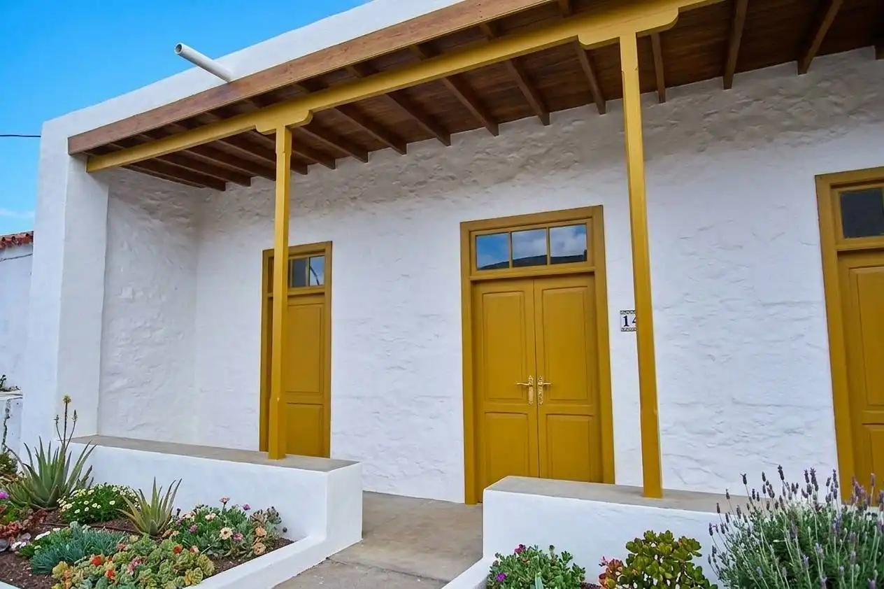 Vista exterior de Finca rústica en venda en Las Palmas de Gran Canaria amb Jardí privat, Terrassa i Traster