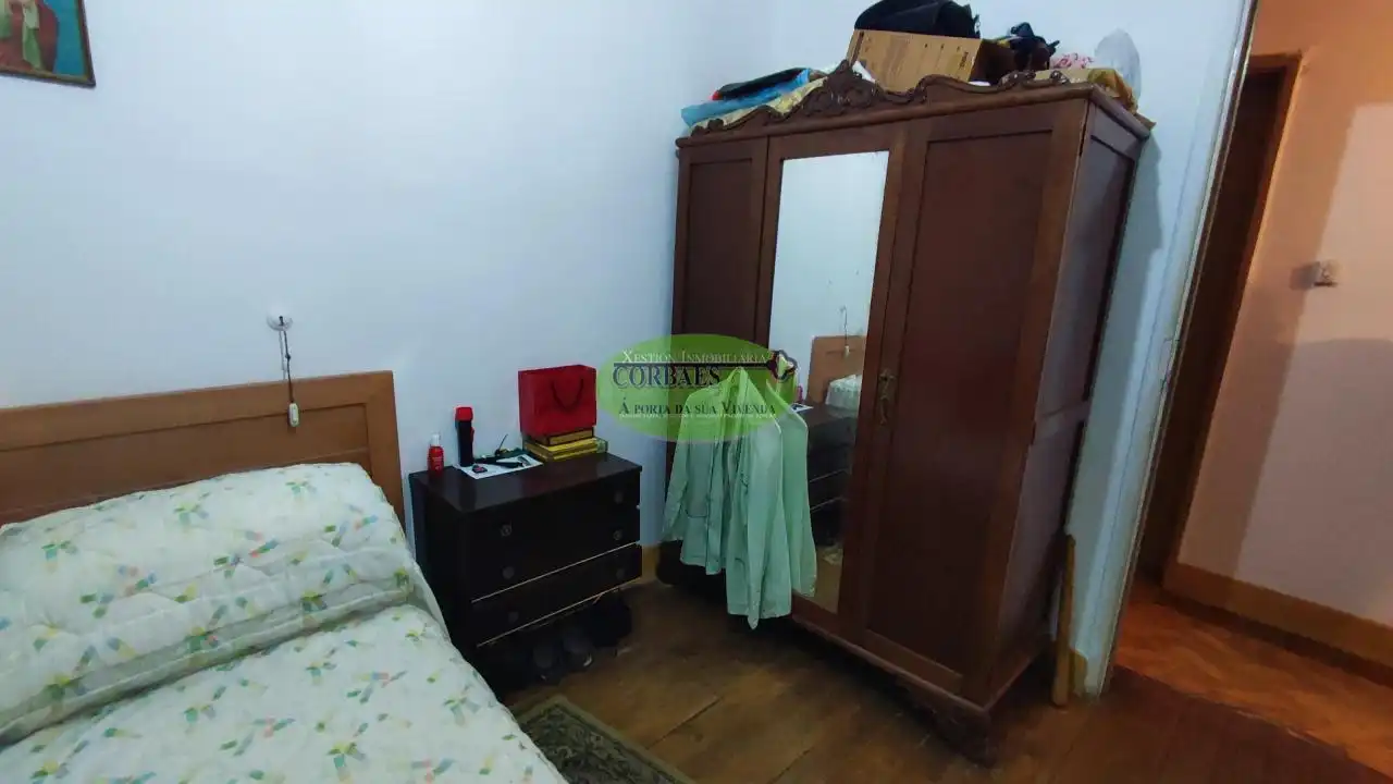 Habitación de Edificio en venta en Ourense Capital 