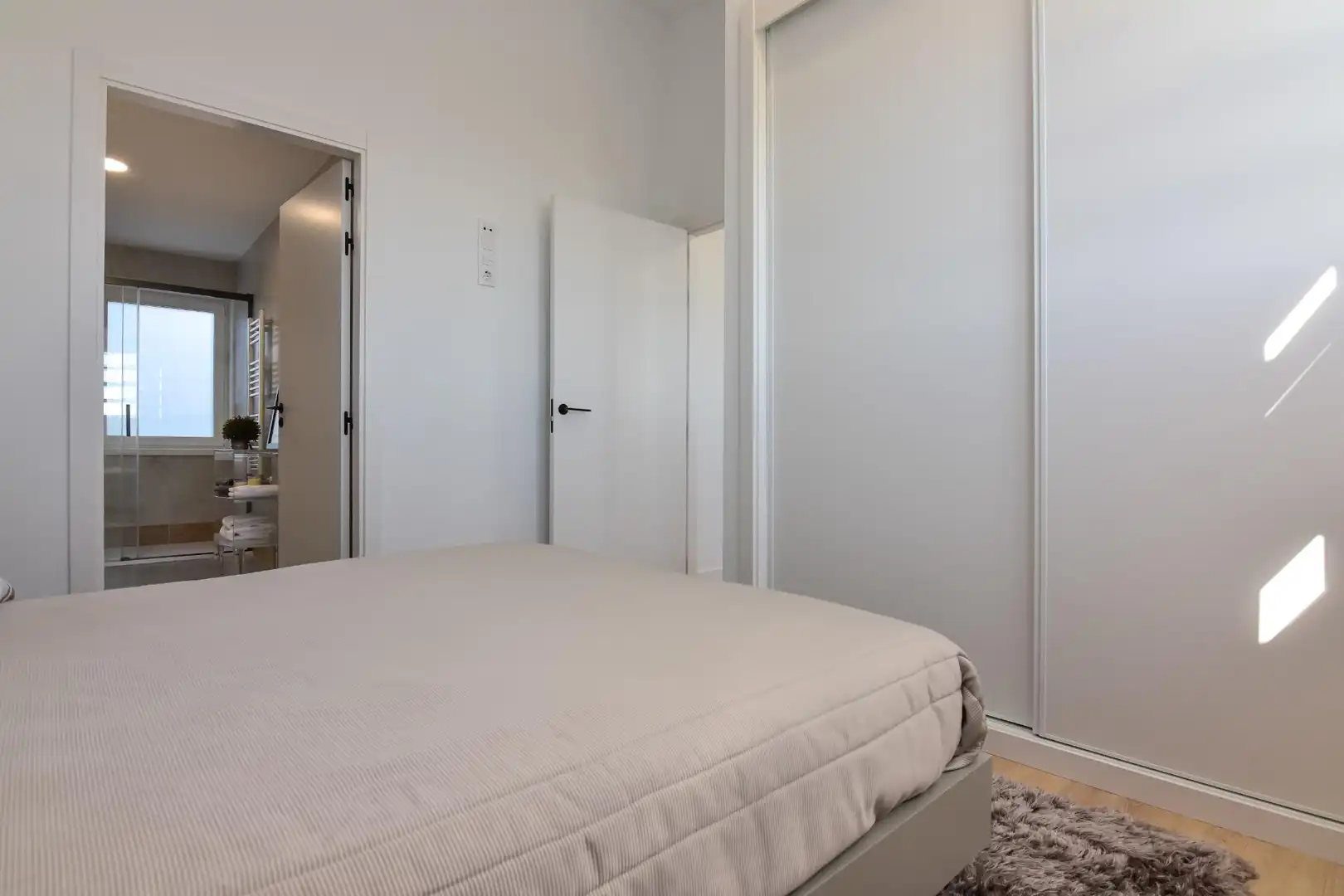 Habitación de Ático en venta en A Coruña Capital  con Calefacción y Terraza
