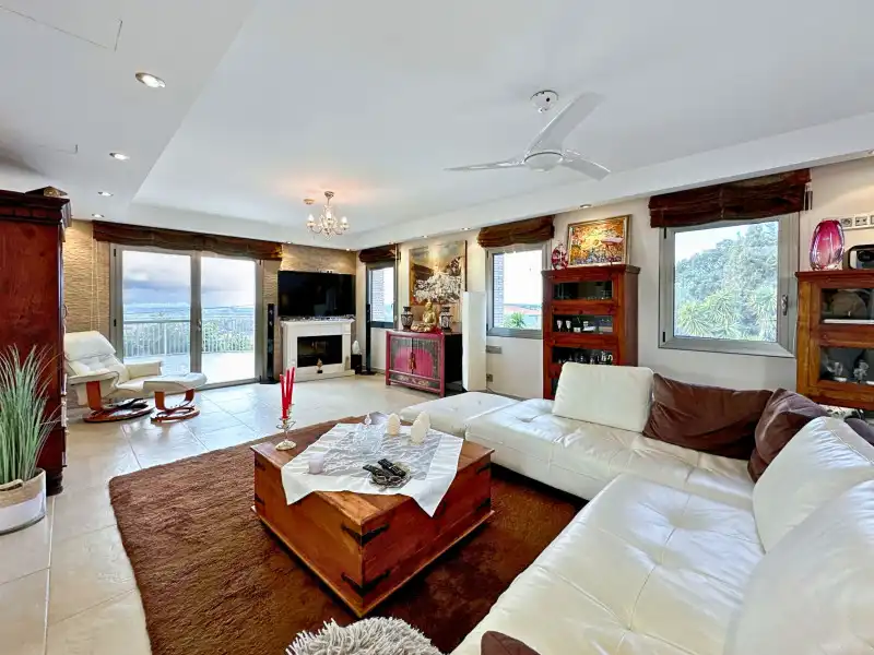 Living room of Houses for sale in Vilajuïga  with Air Conditioner, Heating and Terrace