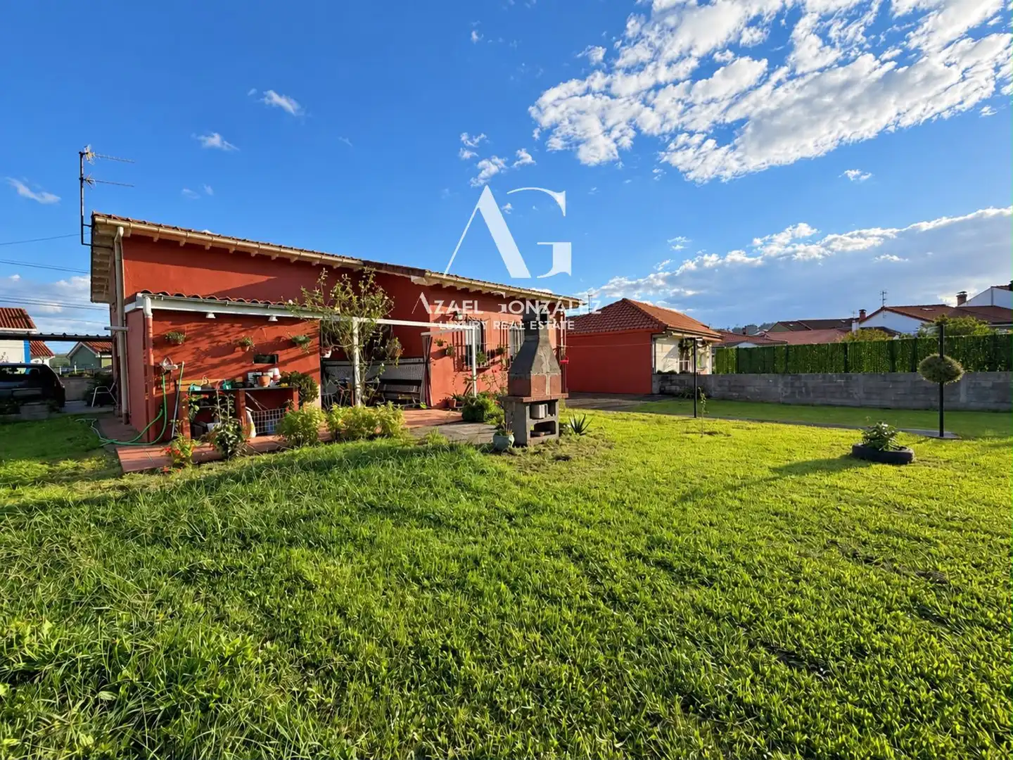 Jardín de Casa o chalet en venta en Torrelavega  con Calefacción y Amueblado