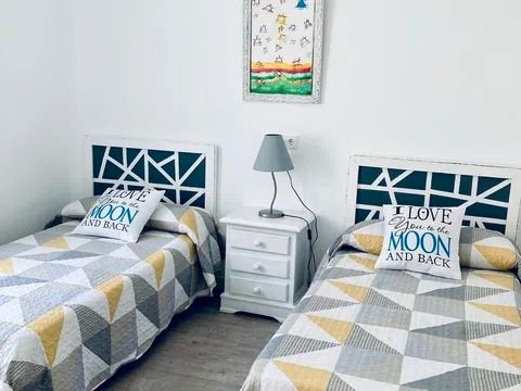 Flat for sale in Plaza Toñi Sánchez, Huerta de la Reina - Trassierra, Noroeste