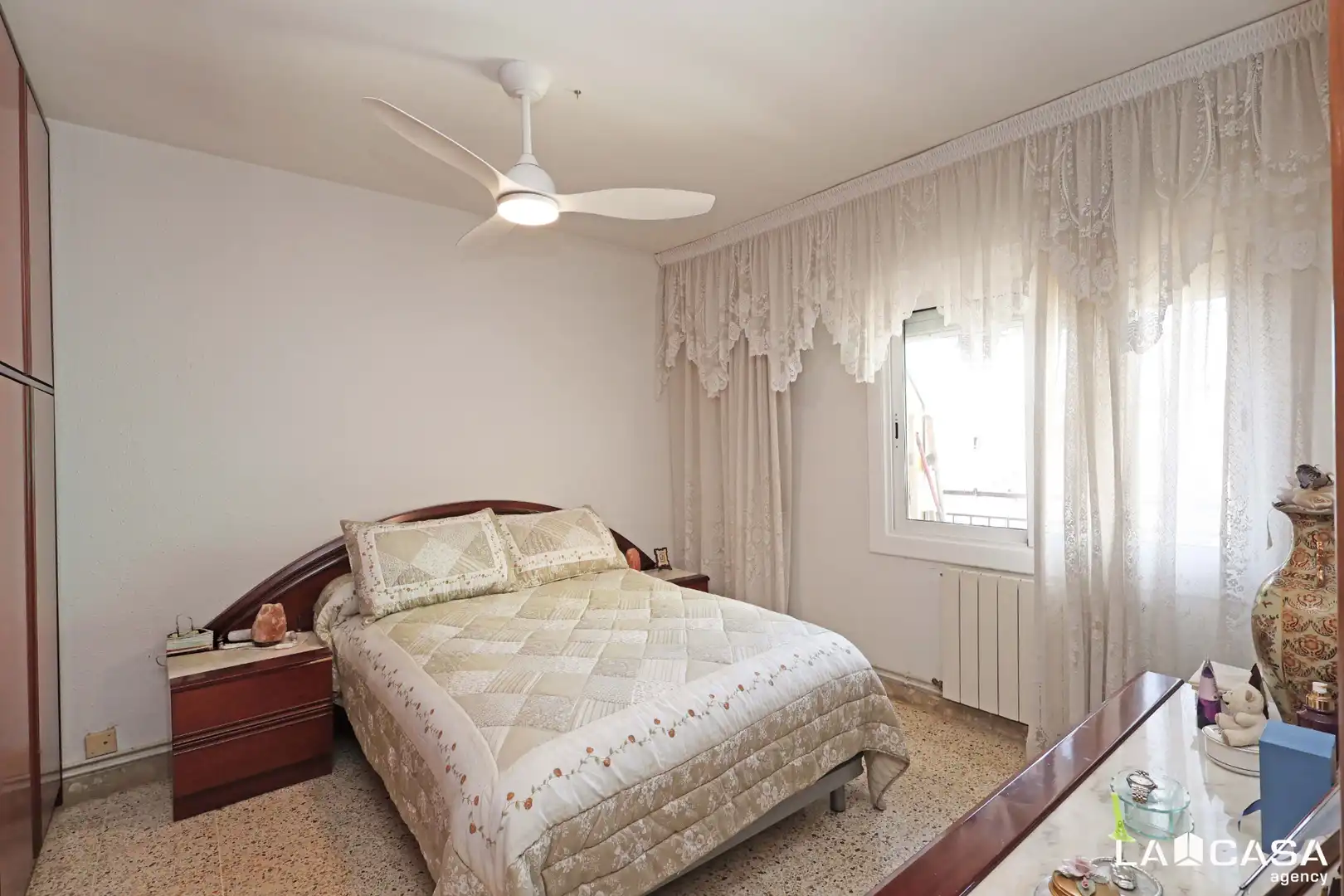Piso con terraza en venta en Carrer de Josep Gras, imagen 20