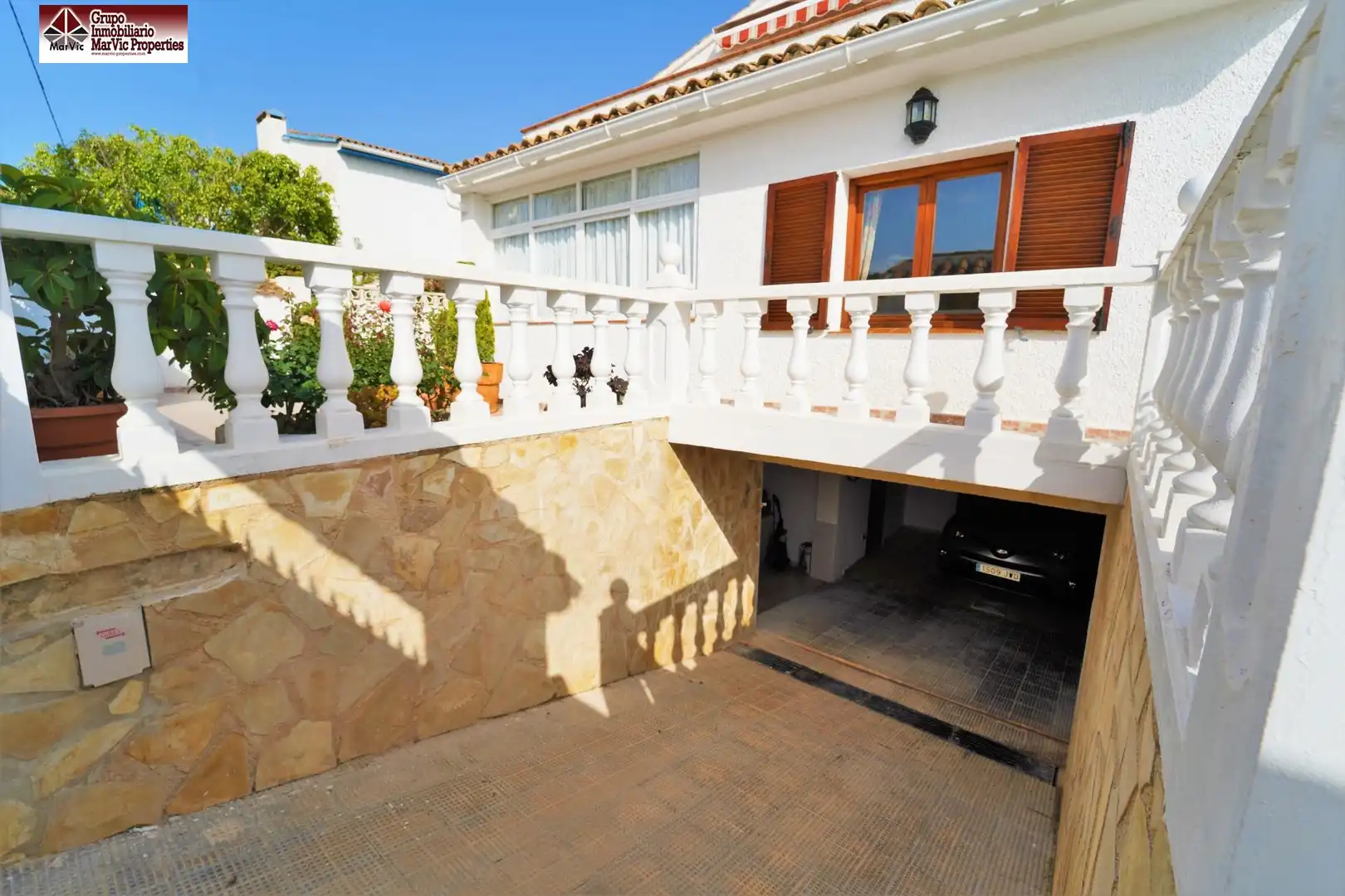 Vista exterior de Casa o chalet en venta en Benidorm con Calefacción, Jardín privado y Terraza
