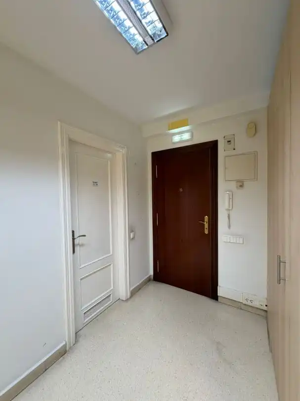 Oficina en venta en La Calzada