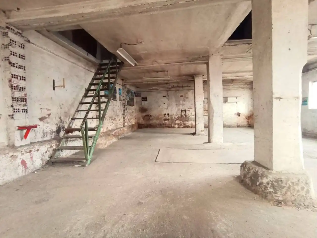 Commercial properties for sale in Burgos