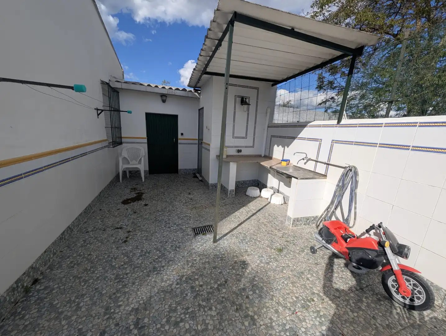 Jardín de Casa o chalet en venta en Lucena con Aire acondicionado, Jardín privado y Trastero