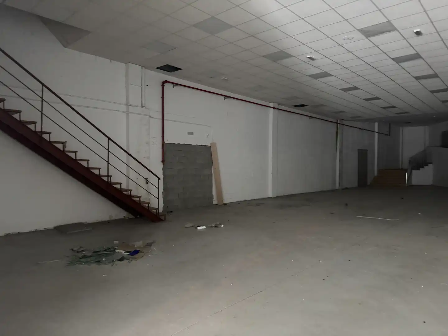 Industrial buildings for rent in Teo