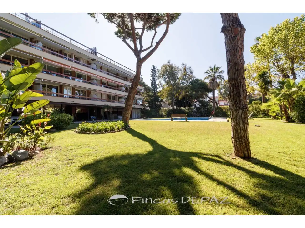 Vista exterior de Ático en venta en Gavà con Aire acondicionado, Calefacción y Parquet