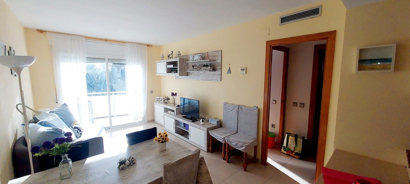 Living room of Apartment for sale in Mont-roig del Camp  with Air Conditioner, Furnished and Oven