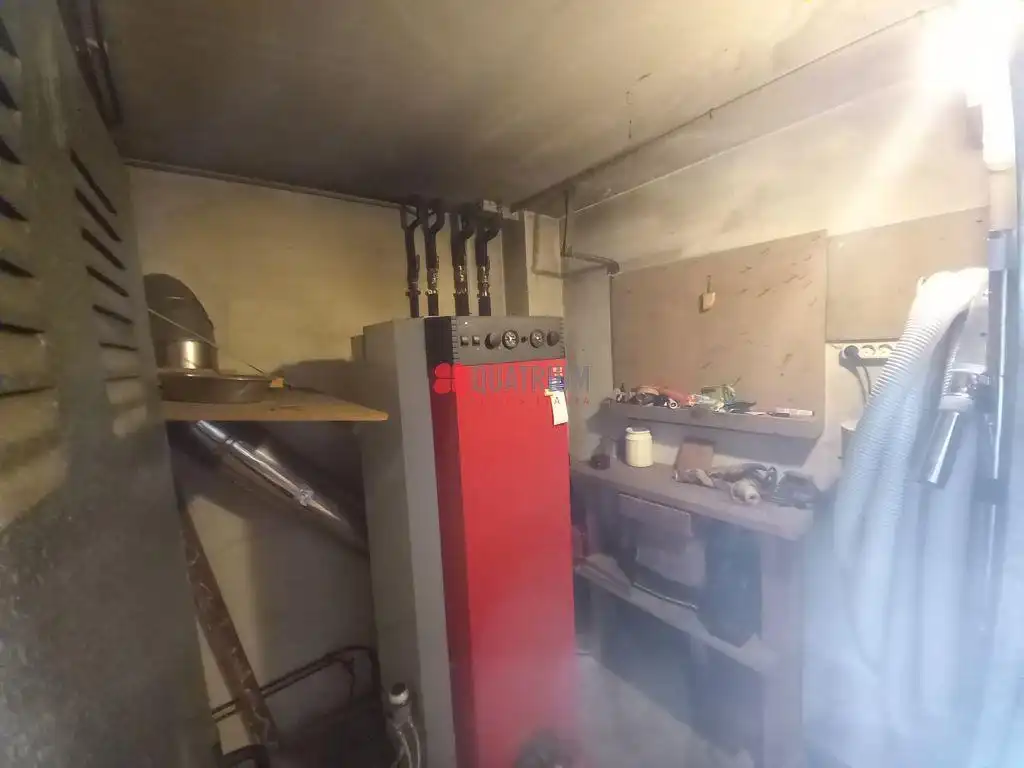 Casa o chalet de alquiler en Santiago de Compostela  con Calefacción, Jardín privado y Trastero