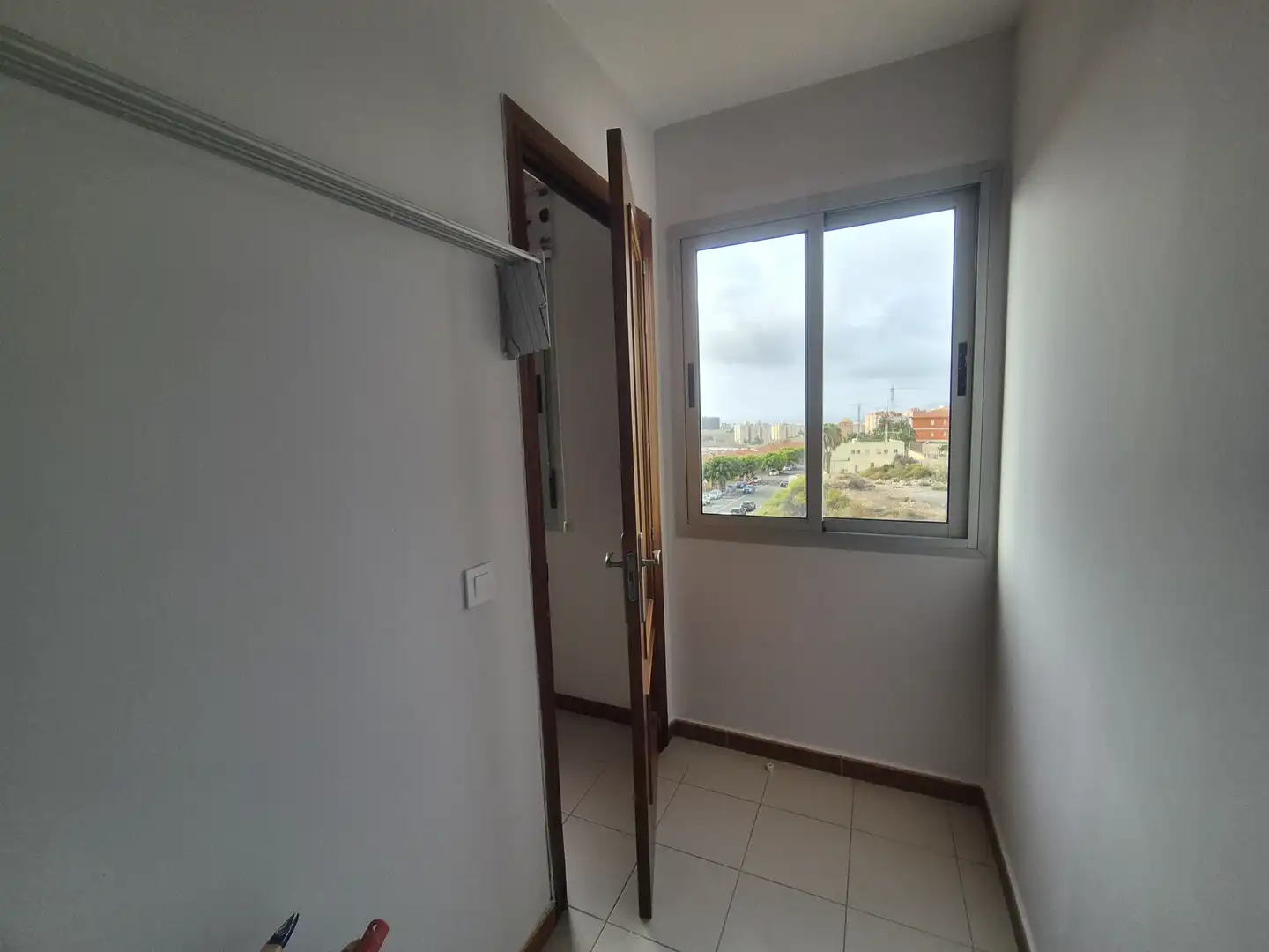Habitación de Piso de alquiler en Las Palmas de Gran Canaria con Jardín privado, Trastero y Amueblado