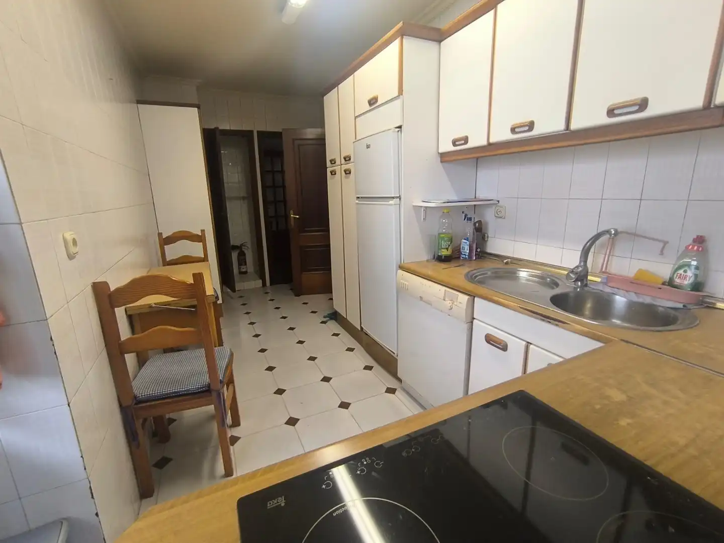 Cocina de Piso en venta en Pontevedra Capital  con Calefacción, Parquet y Trastero