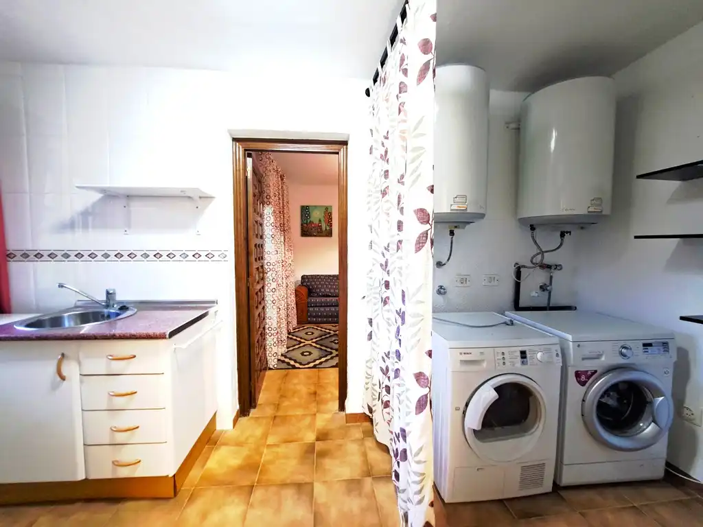 Cuina de Casa o xalet en venda en Dénia amb Aire condicionat, Calefacció i Jardí privat