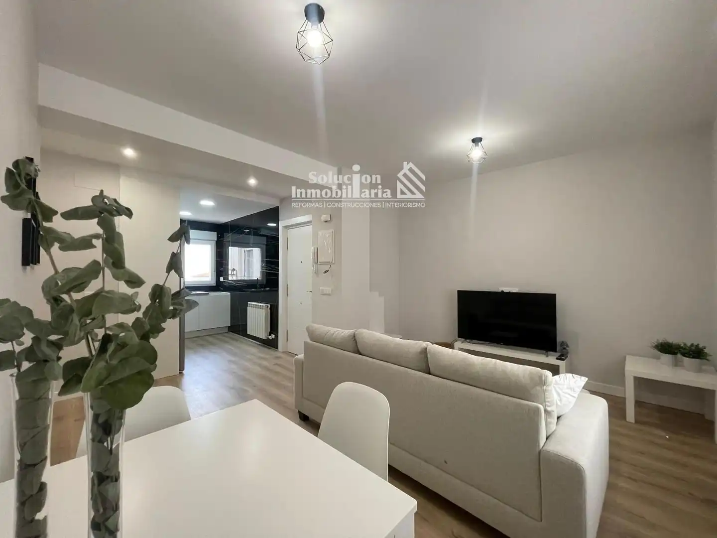 Exterior view of Flat for rent in Salamanca Capital  with Heating and Furnished