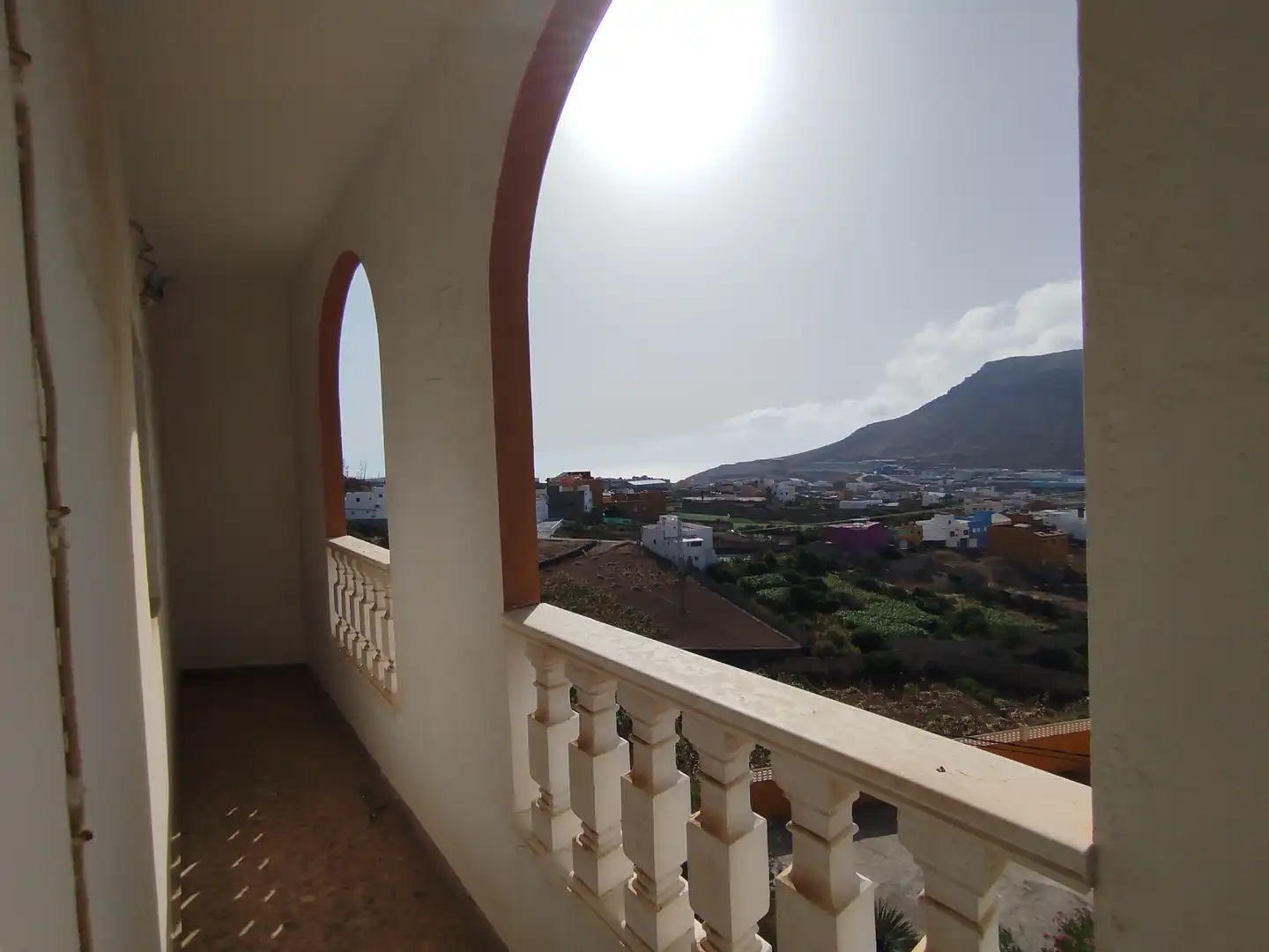 Vista exterior de Casa o chalet en venta en Gáldar con Jardín privado, Terraza y Amueblado