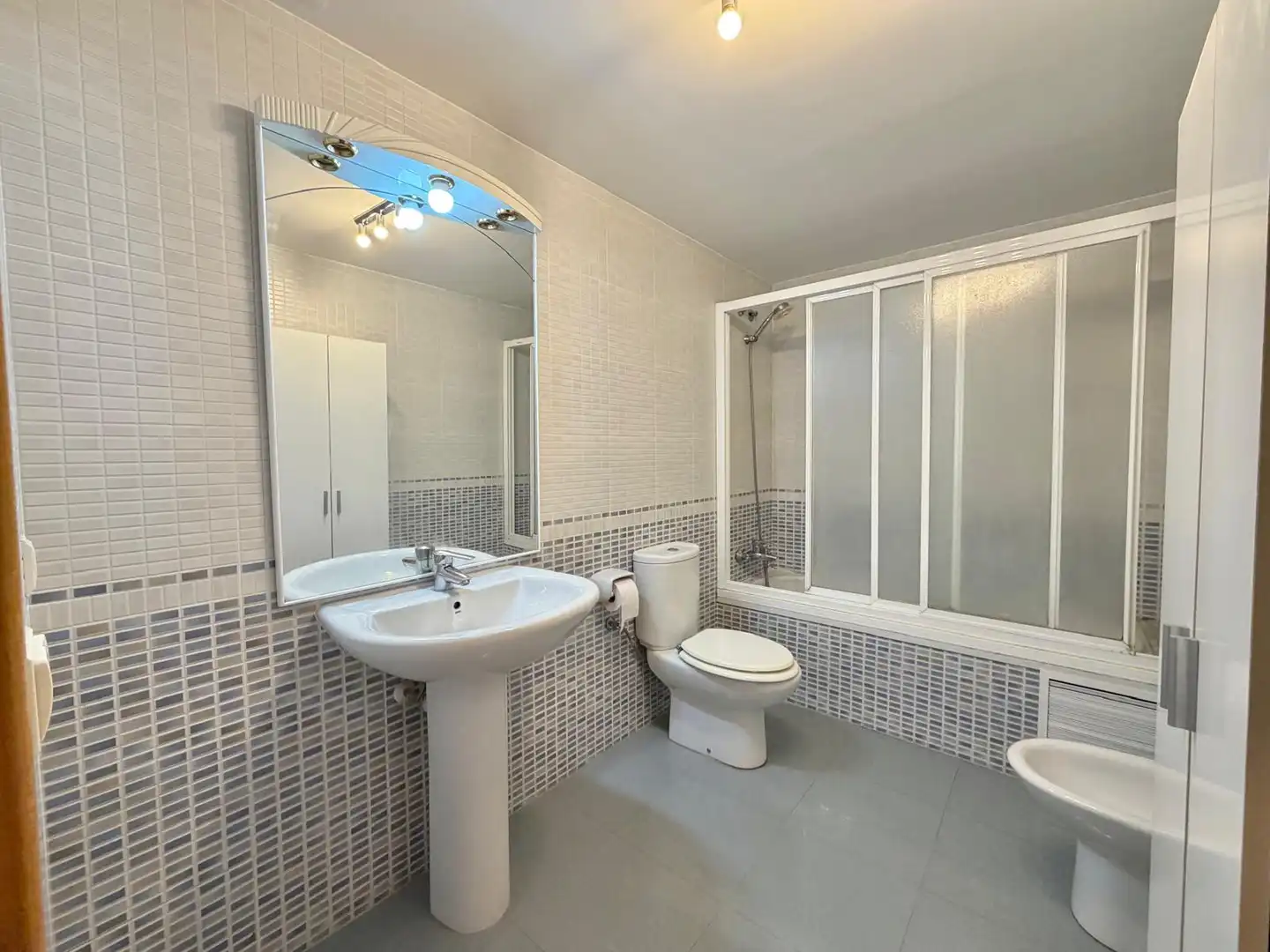 Bany de Apartament en venda en Benitachell / El Poble Nou de Benitatxell amb Aire condicionat, Calefacció i Terrassa