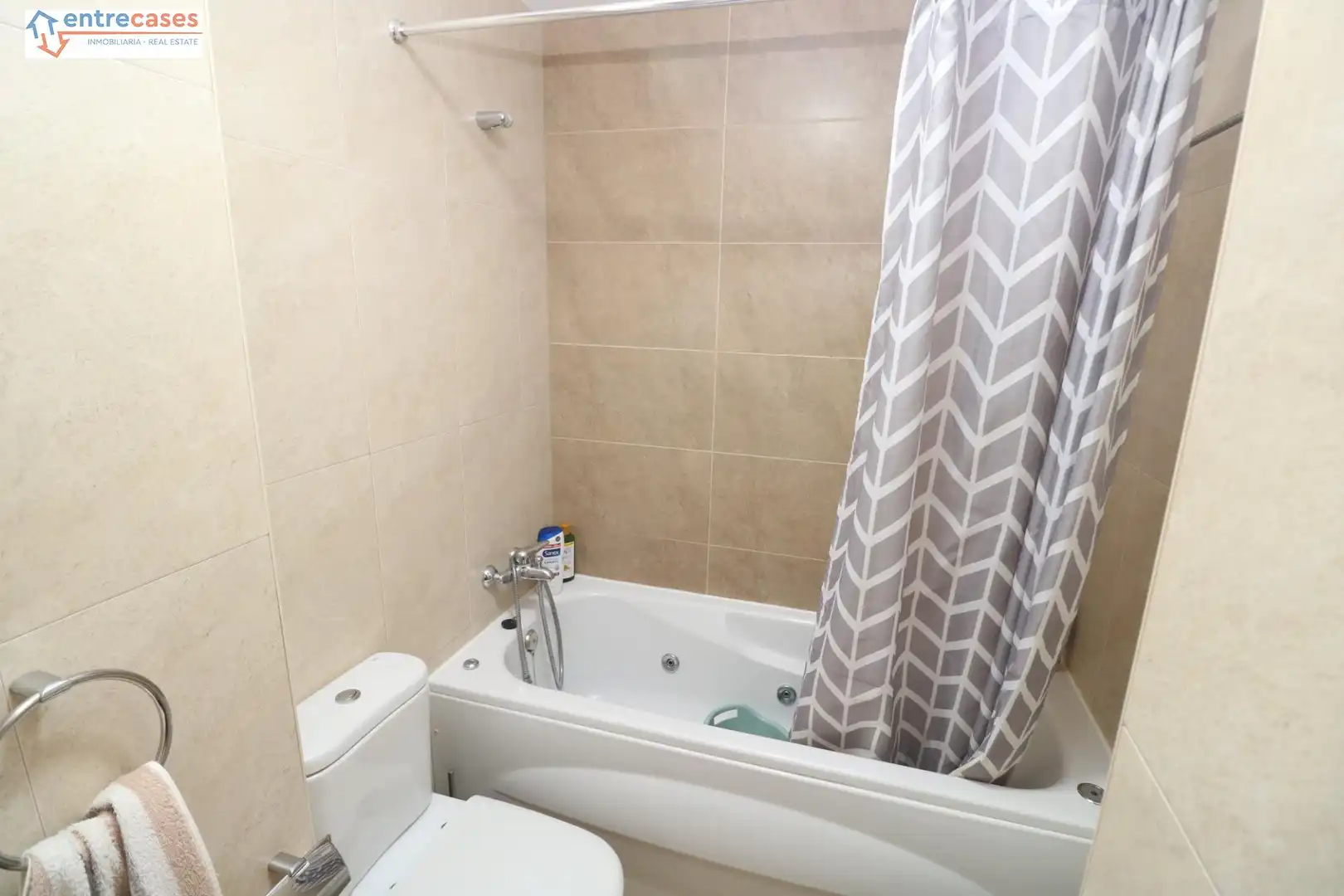 Bathroom of Flat for sale in Geldo  with Furnished