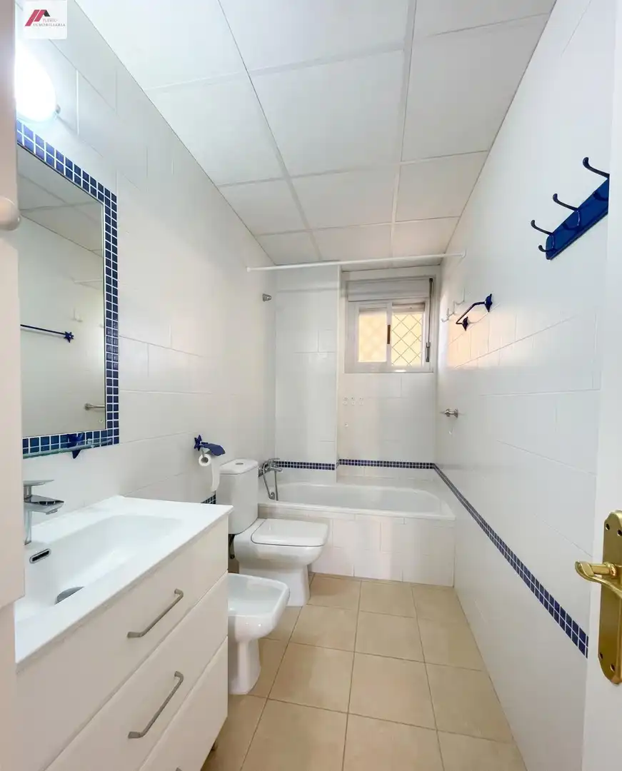 Bany de Apartament en venda en El Puerto de Santa María amb Moblat