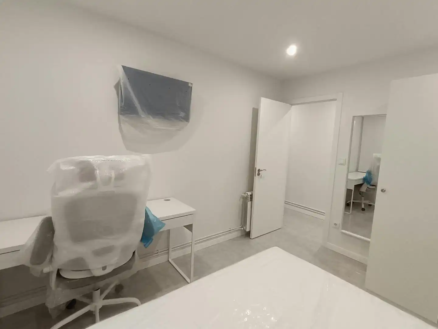 Piso para compartir en Ourense Capital  con Calefacción, Terraza y Amueblado