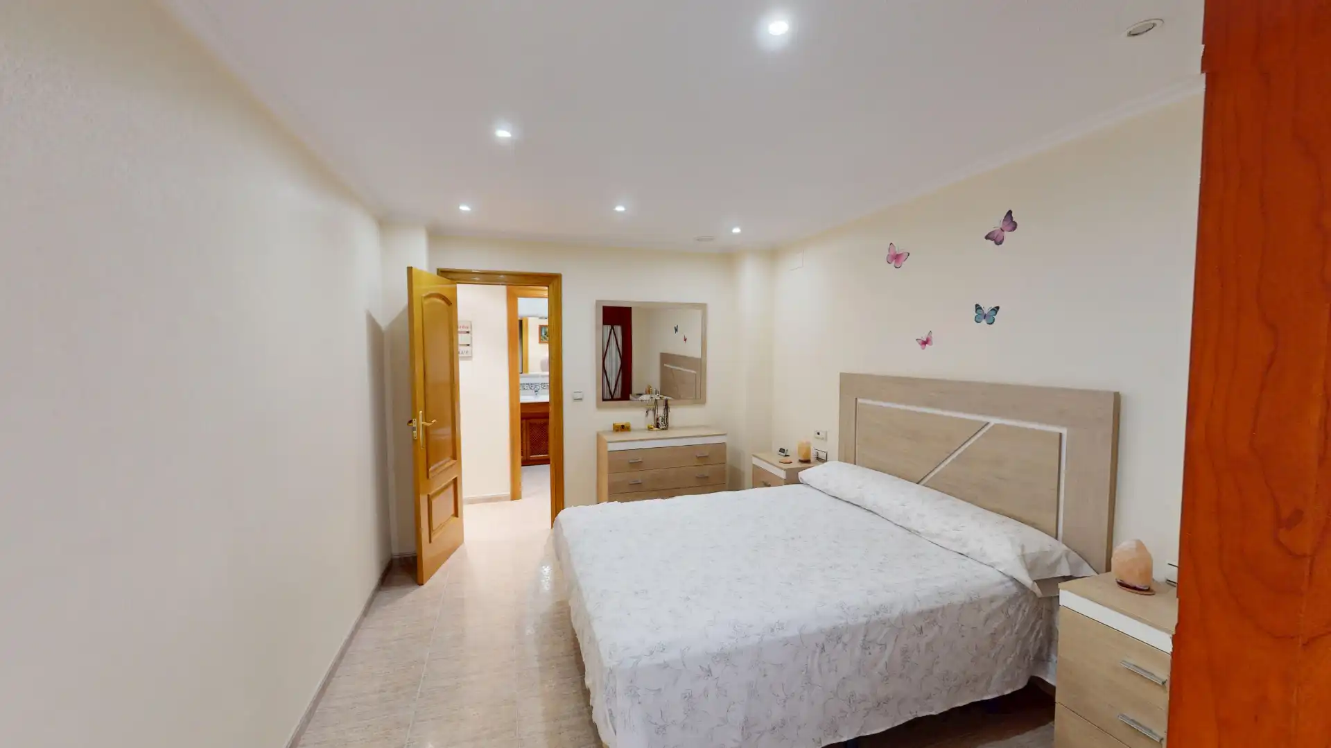 Habitación de Piso en venta en Elche / Elx con Aire acondicionado, Amueblado y Balcón