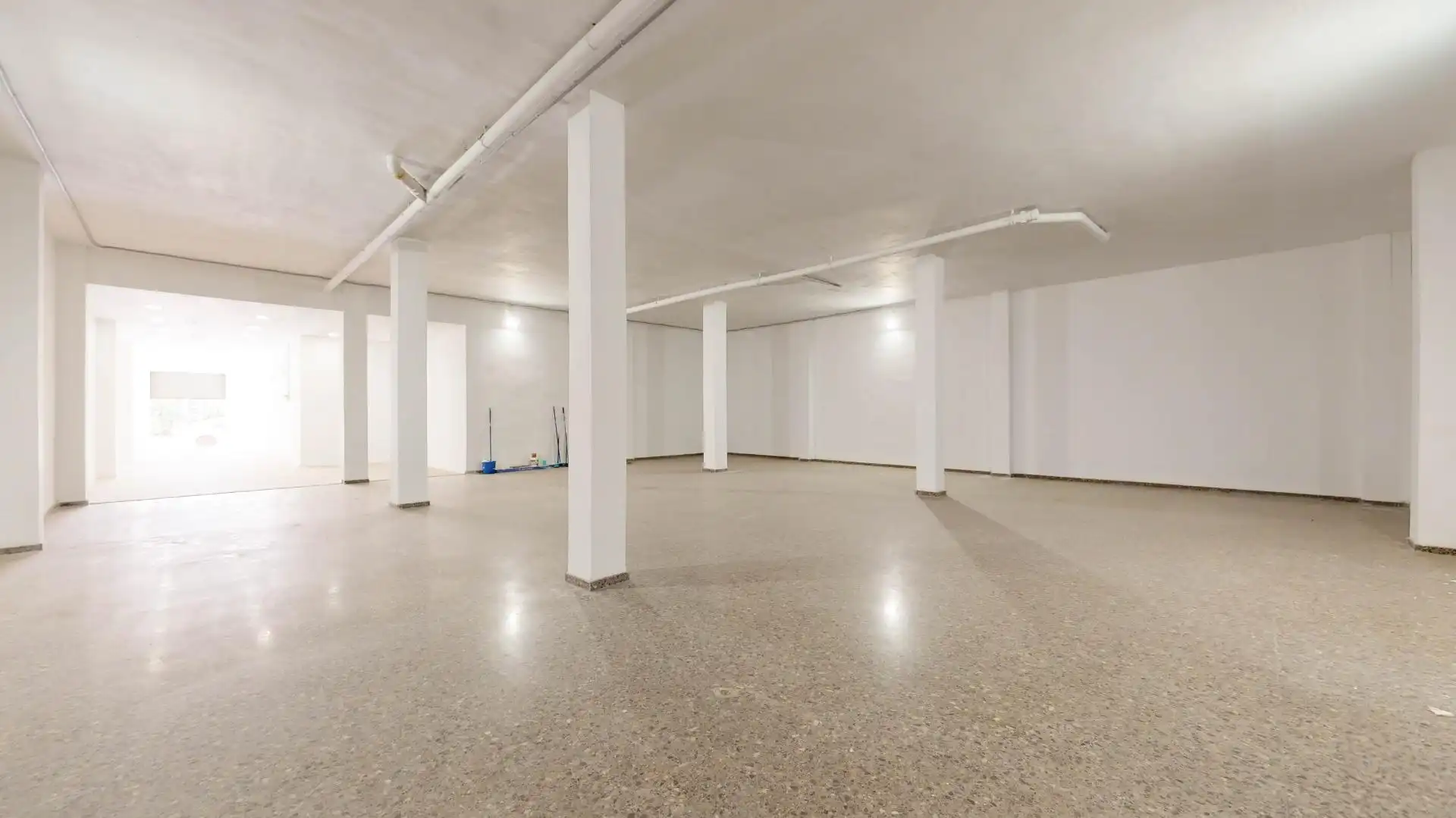 Premises for rent in  Valencia Capital