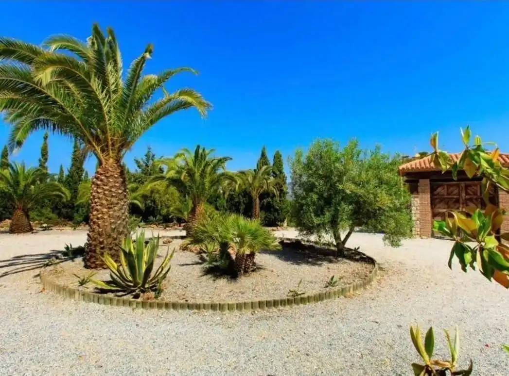 Jardí de Casa o xalet en venda en Motril amb Aire condicionat, Calefacció i Terrassa